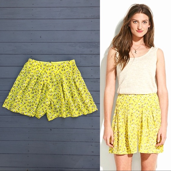 Madewell Pants - Madewell yellow floral pleated drape shorts 2